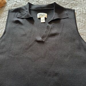 Chico’s Rayon/Nylon Sleeveless Sweater Top Sz. 2 PTP 17” L 22” New Condition